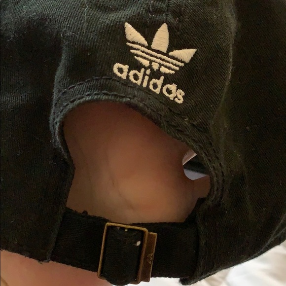 Adidas Hat in Black - Picture 2 of 3